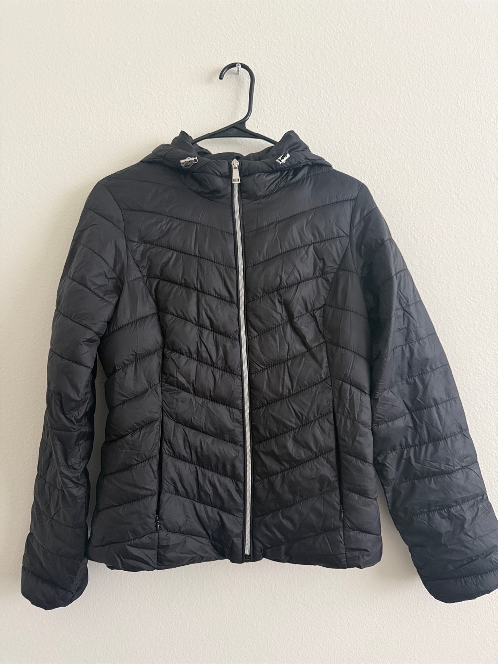 Women's Black Quilted Hooded Puffer Jacket